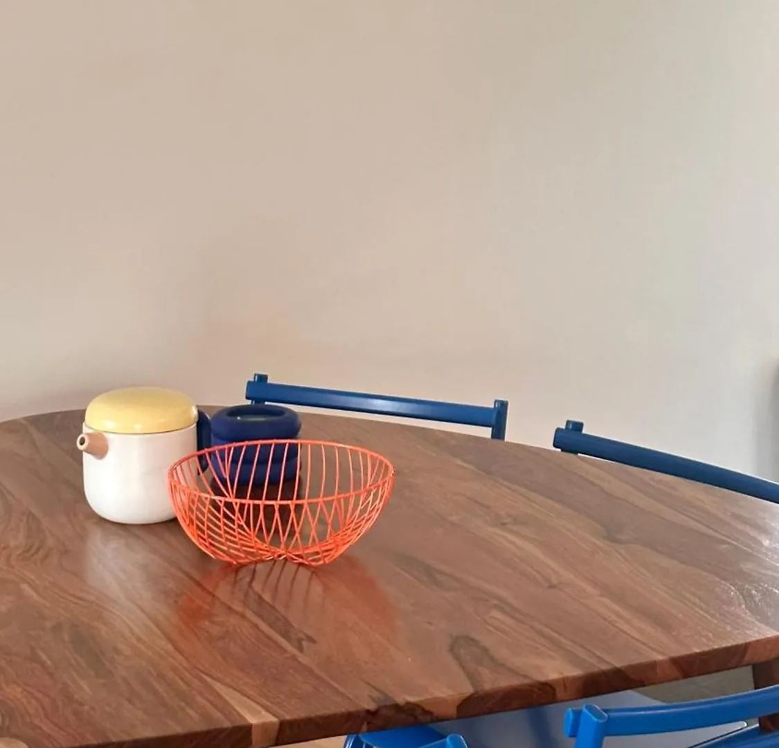 Bauhaus Suites Anvers 0*,  Belçika